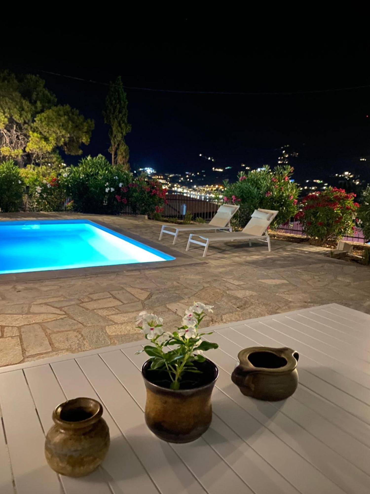 Villa Icelle Skopelos Town Sea View Swimming Pool Dış mekan fotoğraf